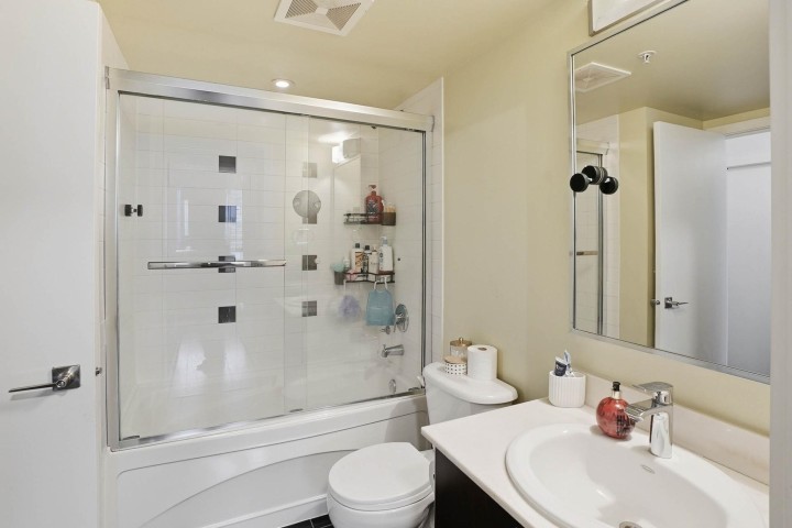 Photo 15 at 602 - 933 Hornby Street, Downtown VW, Vancouver West