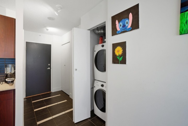 Photo 11 at 602 - 933 Hornby Street, Downtown VW, Vancouver West