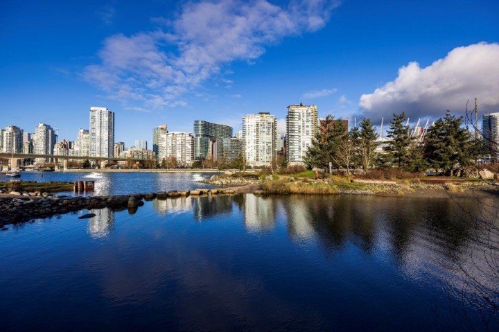 Photo 2 at 208 - 1616 Columbia Street, False Creek, Vancouver West