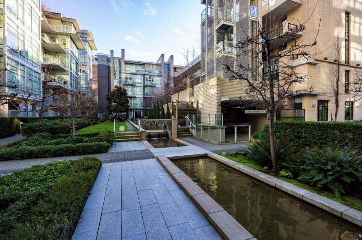 Photo 26 at 208 - 1616 Columbia Street, False Creek, Vancouver West