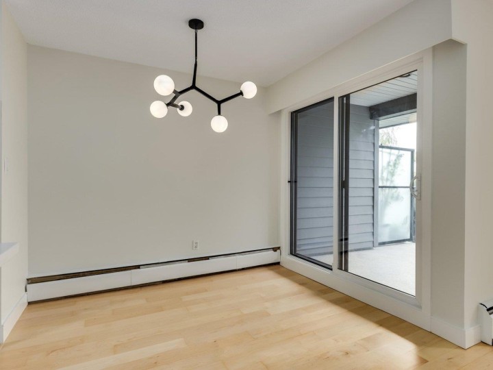 Photo 7 at 307 - 2255 York Avenue, Kitsilano, Vancouver West