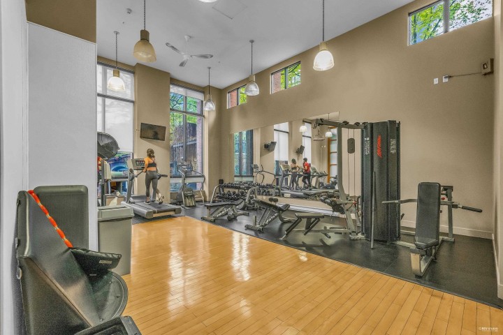 Photo 23 at 410 - 909 Mainland Street, Yaletown, Vancouver West