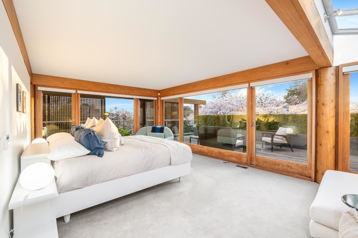 Photo 15 at 1299 W 57th Avenue, South Granville, Vancouver West