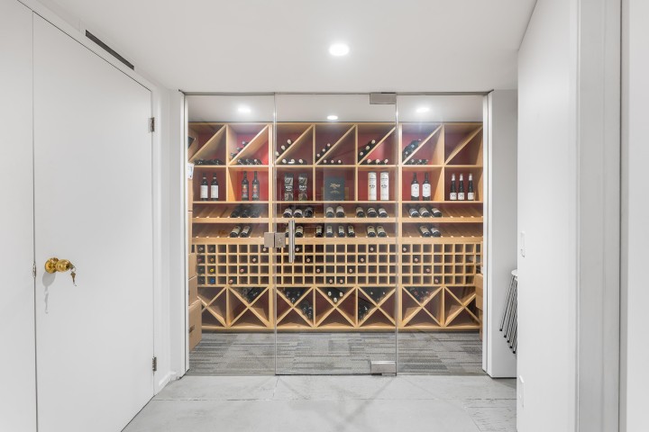 Photo 25 at 1299 W 57th Avenue, South Granville, Vancouver West