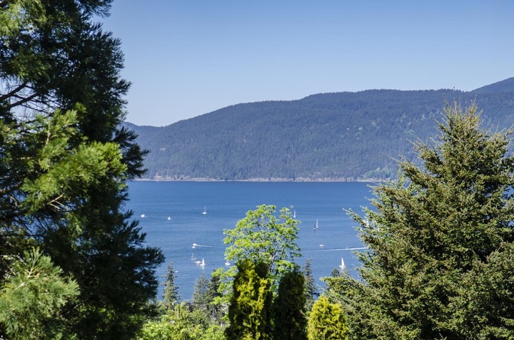 Photo 7 at 5237 Timberfeild Road, Upper Caulfeild, West Vancouver