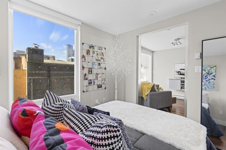 Photo 16 at 705 - 565 Smithe Street, Downtown VW, Vancouver West