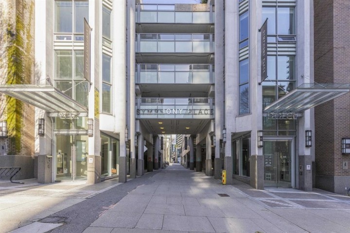 Photo 24 at 705 - 565 Smithe Street, Downtown VW, Vancouver West