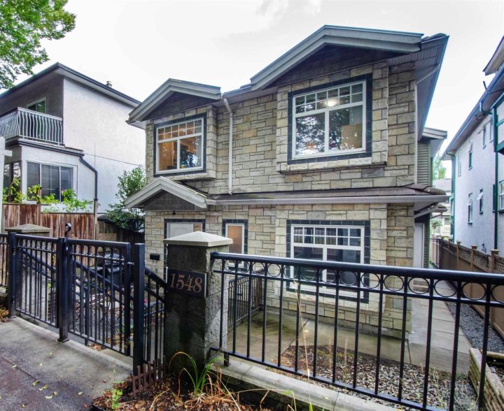Photo 2 at 1550 E 1st Avenue, Grandview Woodland, Vancouver East