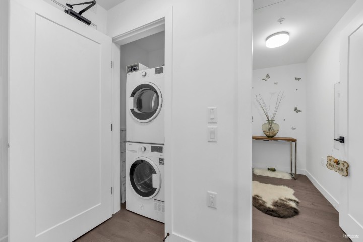 Photo 17 at 305 - 6859 Cambie Street, South Cambie, Vancouver West