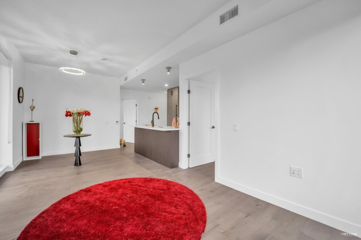 Photo 9 at 305 - 6859 Cambie Street, South Cambie, Vancouver West