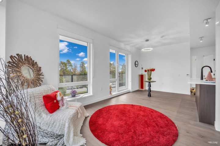 Photo 8 at 305 - 6859 Cambie Street, South Cambie, Vancouver West