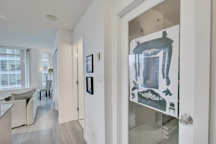 Photo 4 at 1505 - 610 Granville Street, Downtown VW, Vancouver West