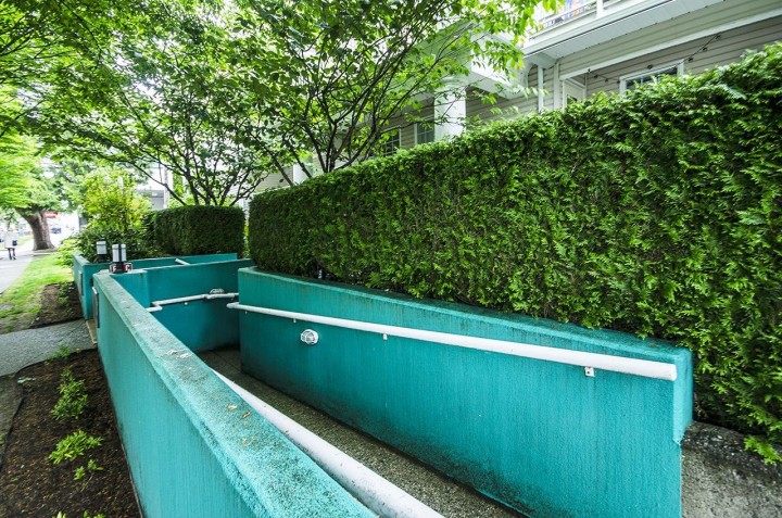 Photo 3 at 210 - 5788 Vine Street, Kerrisdale, Vancouver West