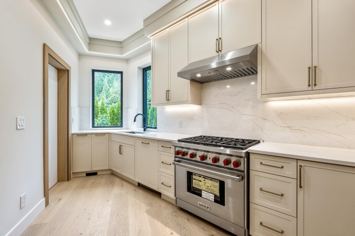 Photo 15 at 5773 Primrose Place, Eagle Harbour, West Vancouver