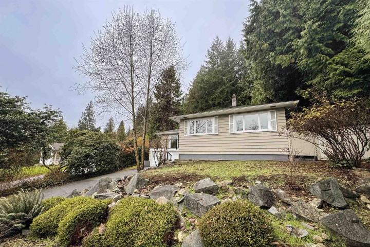 Photo 1 at 111 Bonnymuir Drive, Glenmore, West Vancouver