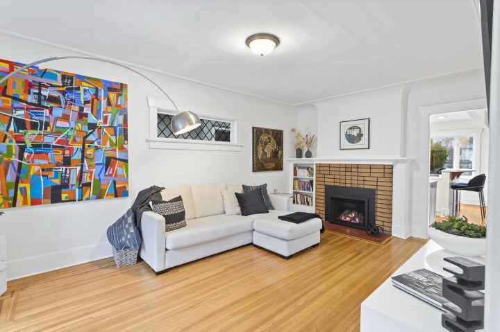 Photo 8 at 3716 W 30th Avenue, Dunbar, Vancouver West