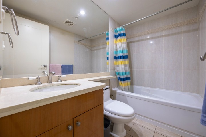 Photo 21 at 205 - 638 W 45th Avenue, Oakridge VW, Vancouver West