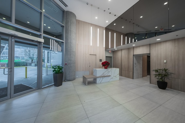 Photo 1 at 506 - 583 Beach Crescent, Yaletown, Vancouver West