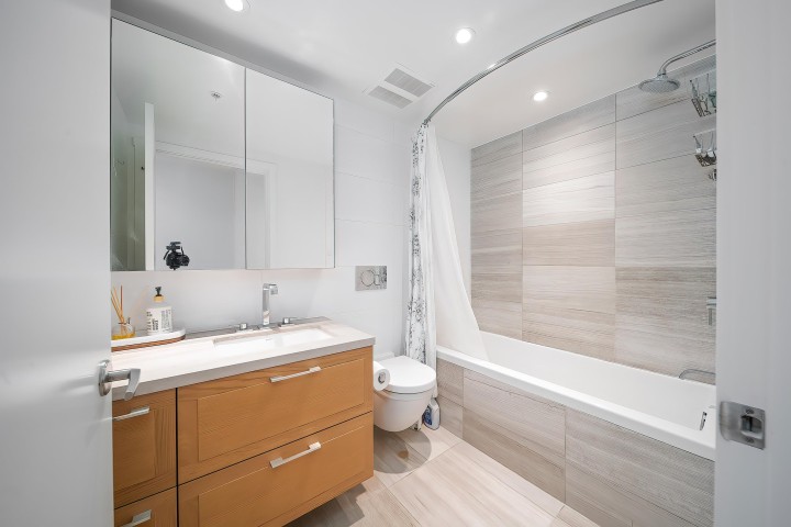 Photo 13 at 311 - 7228 Adera Street, South Granville, Vancouver West