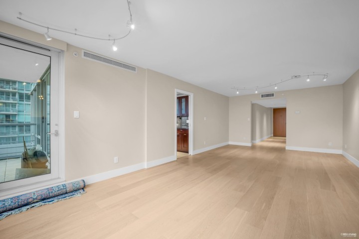 Photo 21 at 602 - 590 Nicola Street, Coal Harbour, Vancouver West