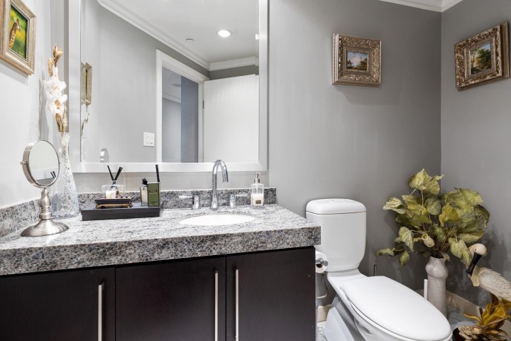 Photo 23 at 301 - 638 Beach Crescent, Yaletown, Vancouver West