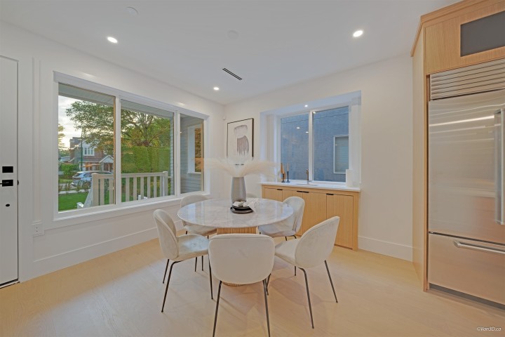 Photo 4 at 2658 Waterloo Street, Kitsilano, Vancouver West