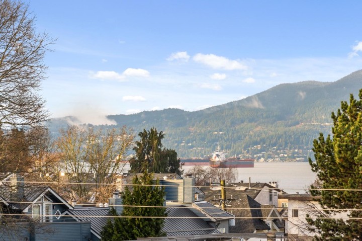 Photo 20 at 308 - 2025 W 2nd Avenue, Kitsilano, Vancouver West