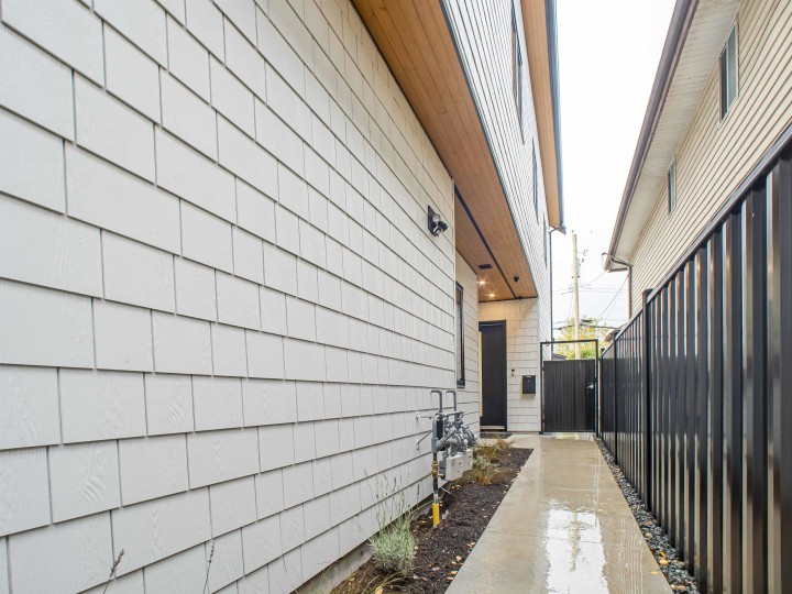 Photo 3 at 2 - 2785 W 21 Avenue, Arbutus, Vancouver West