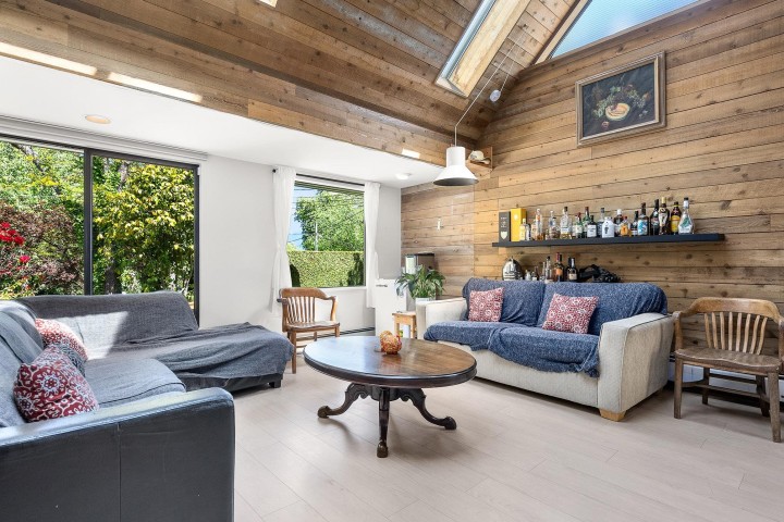 Photo 5 at 4316 W 2nd Avenue, Point Grey, Vancouver West