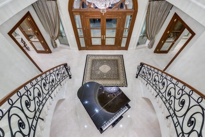 Photo 13 at 1175 Eyremount Drive, British Properties, West Vancouver