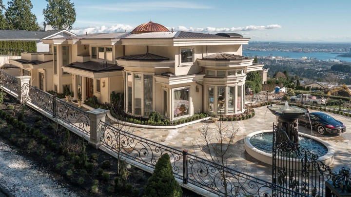 Photo 1 at 1175 Eyremount Drive, British Properties, West Vancouver