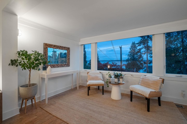 Photo 17 at 3260 Travers Avenue, West Bay, West Vancouver