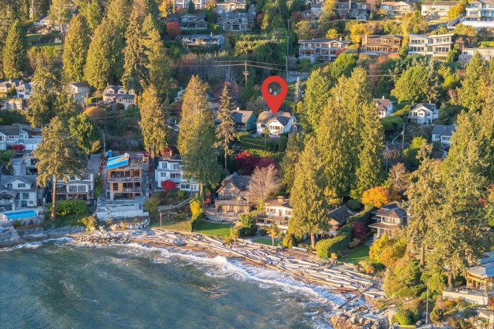 Photo 30 at 3260 Travers Avenue, West Bay, West Vancouver