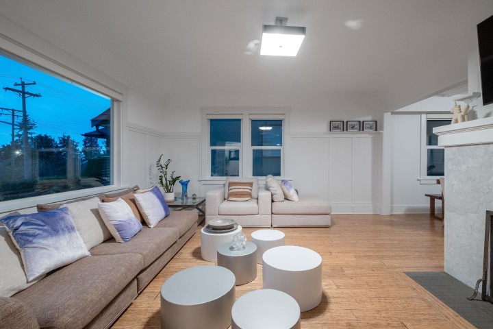 Photo 14 at 3260 Travers Avenue, West Bay, West Vancouver