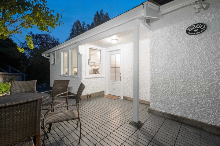 Photo 25 at 3260 Travers Avenue, West Bay, West Vancouver