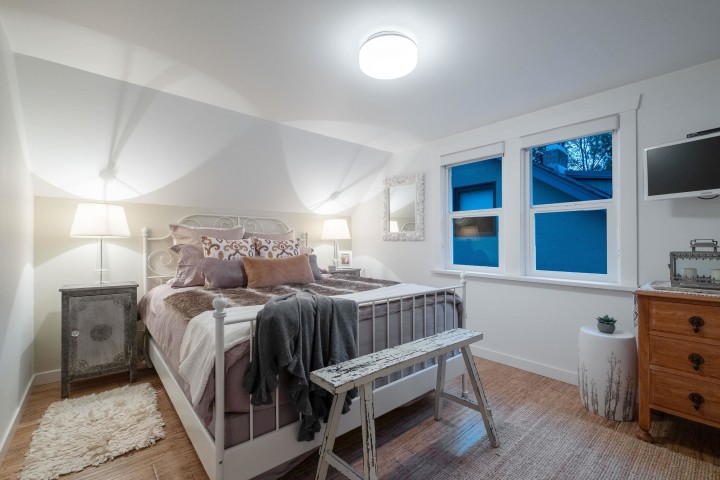 Photo 21 at 3260 Travers Avenue, West Bay, West Vancouver