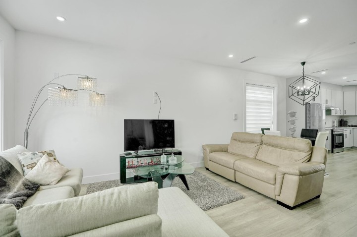 Photo 10 at 1421 E 62nd Avenue, Fraserview VE, Vancouver East