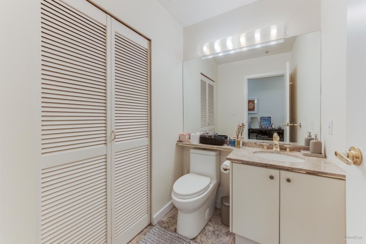 Photo 17 at 2602 - 1500 Hornby Street, Yaletown, Vancouver West