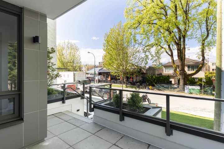 Photo 26 at 101 - 3668 W 10th Avenue, Kitsilano, Vancouver West