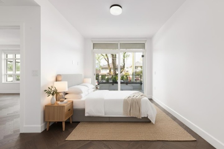 Photo 14 at 101 - 3668 W 10th Avenue, Kitsilano, Vancouver West