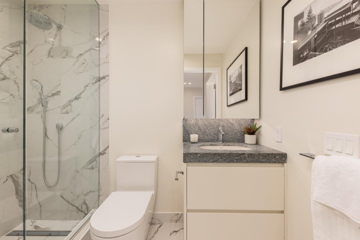 Photo 25 at 309 - 3668 W 10th Avenue, Kitsilano, Vancouver West