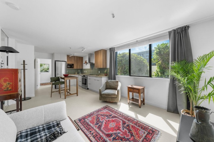 Photo 6 at 101A - 460 14th Street, Ambleside, West Vancouver