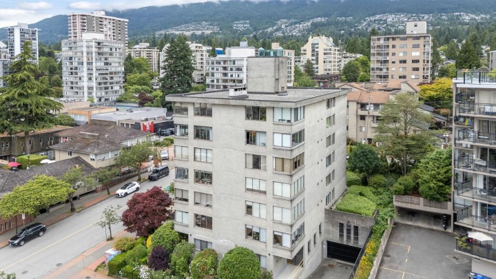 Photo 32 at 101A - 460 14th Street, Ambleside, West Vancouver