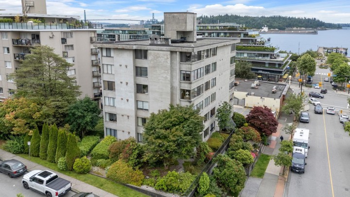 Photo 37 at 101A - 460 14th Street, Ambleside, West Vancouver