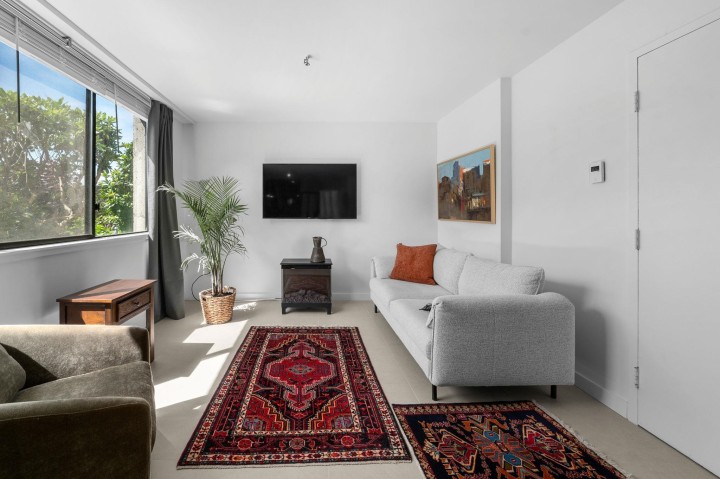 Photo 4 at 101A - 460 14th Street, Ambleside, West Vancouver