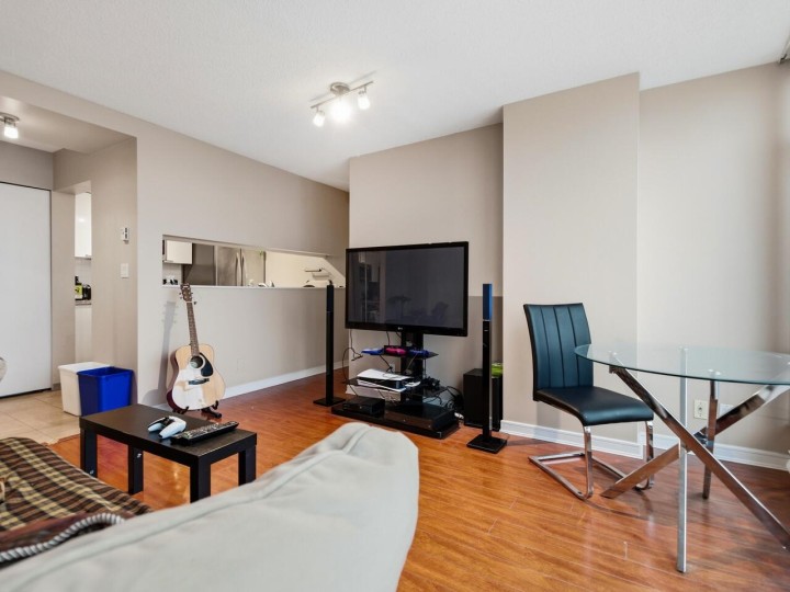 Photo 4 at 2101 - 1200 Alberni Street, West End VW, Vancouver West