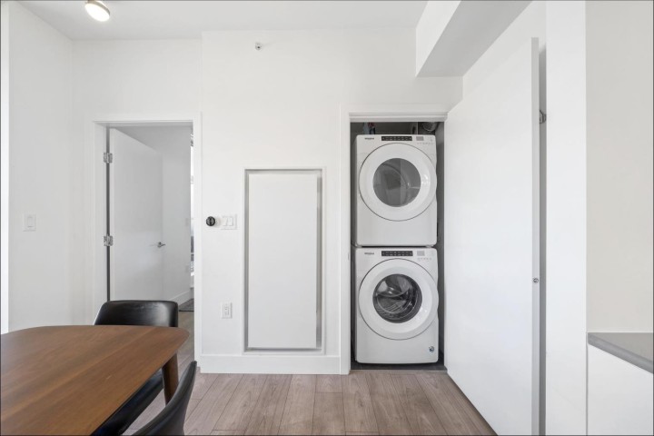 Photo 6 at 409 - 3581 E Kent Avenue North, South Marine, Vancouver East