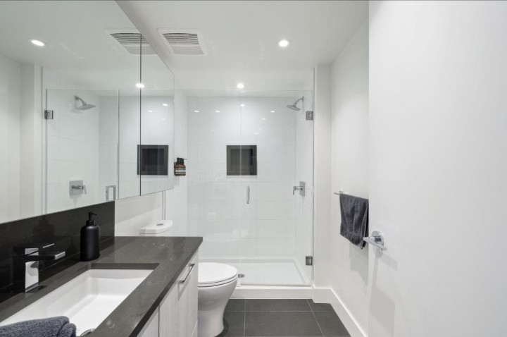 Photo 13 at 409 - 3581 E Kent Avenue North, South Marine, Vancouver East
