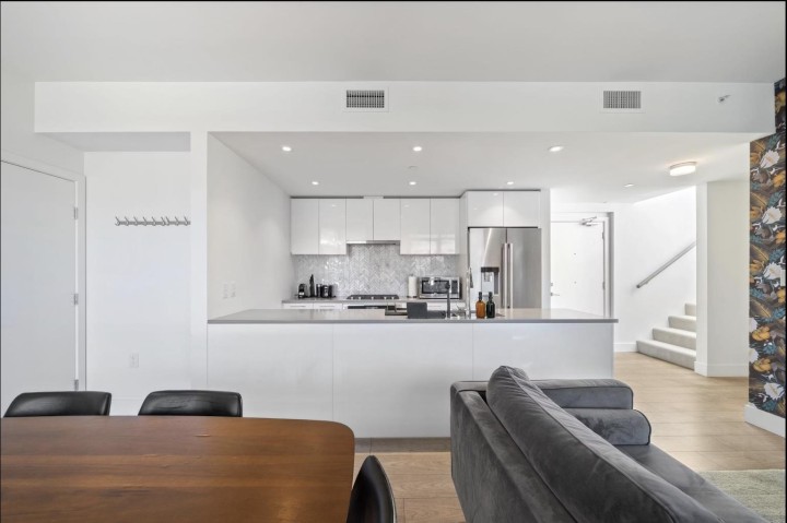 Photo 10 at 409 - 3581 E Kent Avenue North, South Marine, Vancouver East