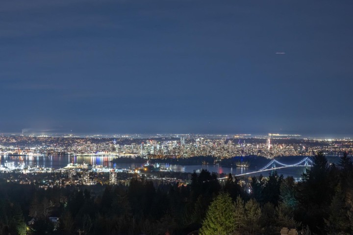 Photo 4 at 1027 Millstream Road, British Properties, West Vancouver